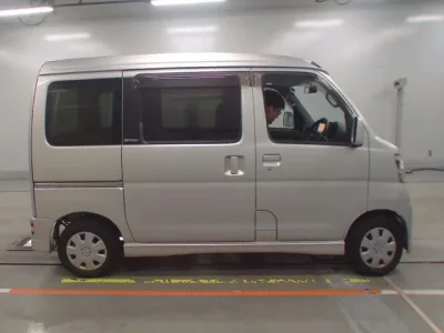 Daihatsu Atrai Wagon