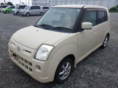 Nissan PINO
