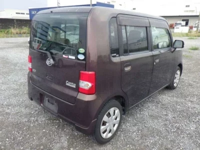 Daihatsu MOVE CONTE