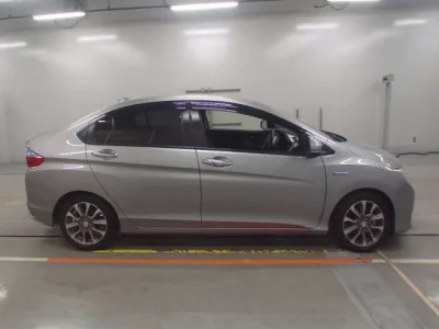 Honda GRACE