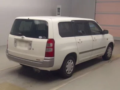 Toyota SUCCEED