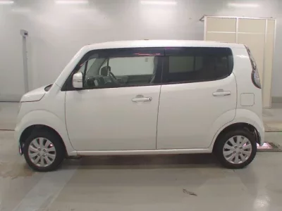 Suzuki MRWAGON