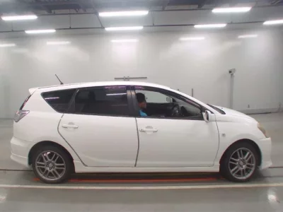 Toyota CALDINA