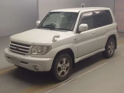 Mitsubishi PAJERO IO