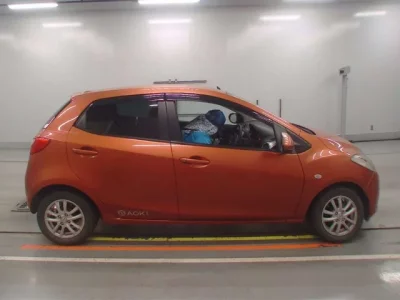 Mazda DEMIO