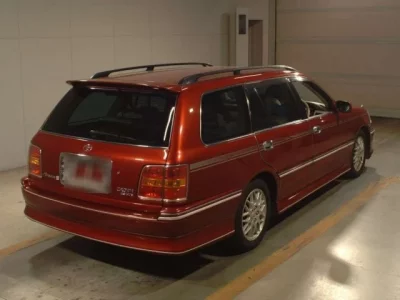 Toyota CROWN ESTATE