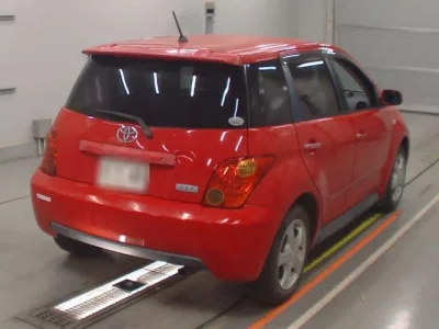 Toyota IST