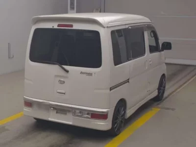 Daihatsu Atrai Wagon