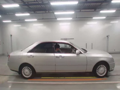 Nissan CEDRIC