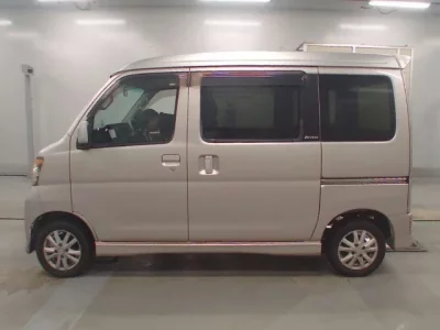 Daihatsu Atrai Wagon