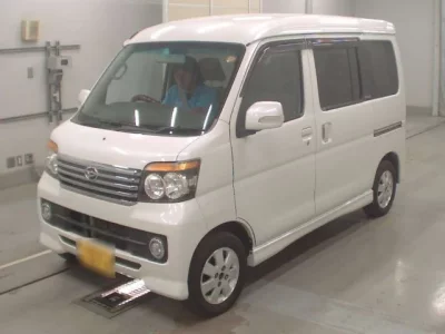 Daihatsu Atrai Wagon