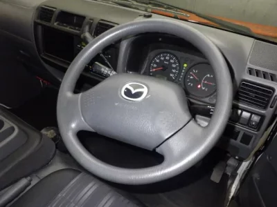 Mazda BONGO VAN