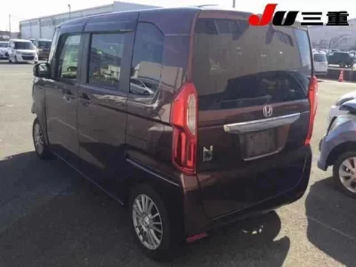 Honda N BOX