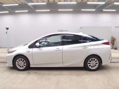 Toyota PRIUS PHV