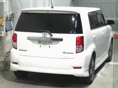 Toyota COROLLA RUMION