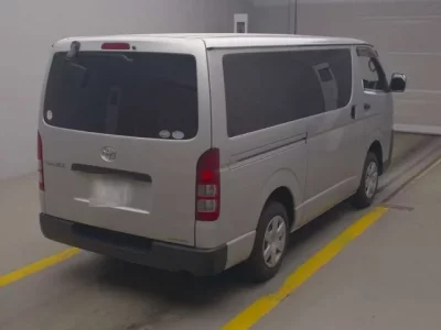 Toyota REGIUS ACE VAN