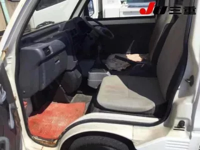 Mitsubishi MINICAB TRUCK