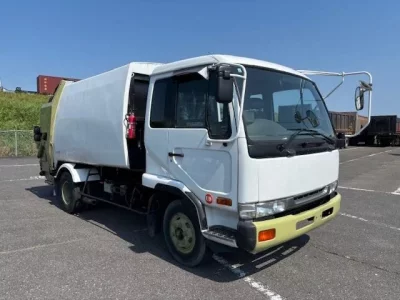 Nissan CONDOR