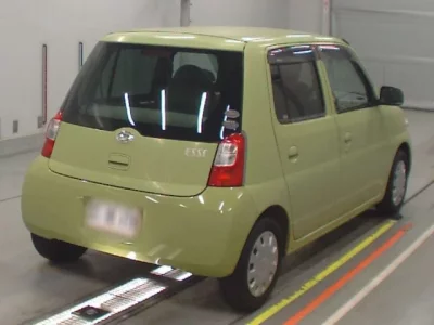 Daihatsu Esse
