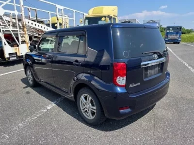 Toyota COROLLA RUMION
