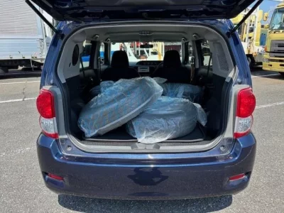Toyota COROLLA RUMION