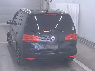 Volkswagen GOLF TOURAN