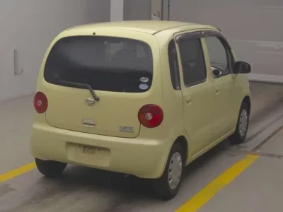 Daihatsu MOVE LATTE