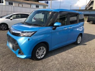Toyota TANK