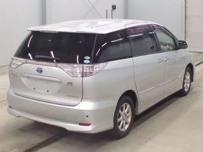 Toyota ESTIMA HYBRID