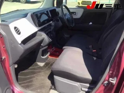 Suzuki MRWAGON