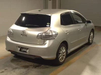 Toyota BLADE
