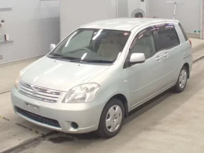 Toyota RAUM