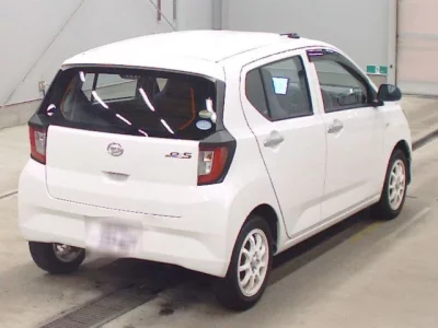 Daihatsu MIRA E S