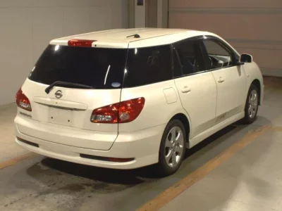 Nissan WINGROAD