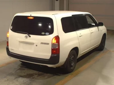 Toyota SUCCEED
