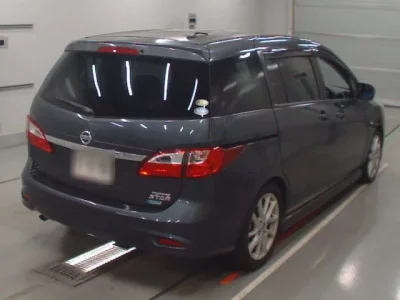 Nissan LAFESTA