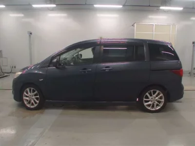 Nissan LAFESTA