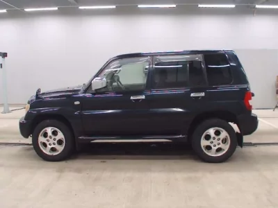 Mitsubishi PAJERO IO