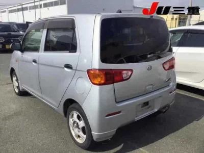 Daihatsu MAX
