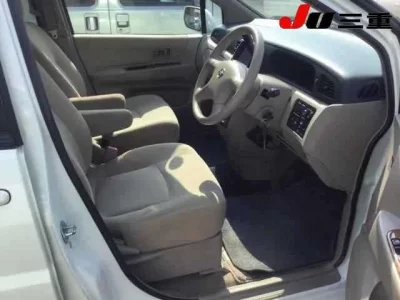 Nissan LIBERTY