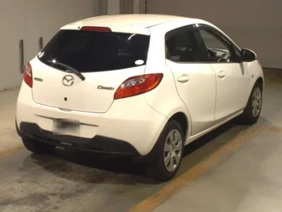 Mazda DEMIO