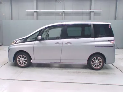 Mazda BIANTE