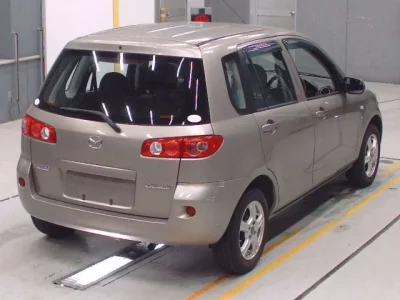Mazda DEMIO