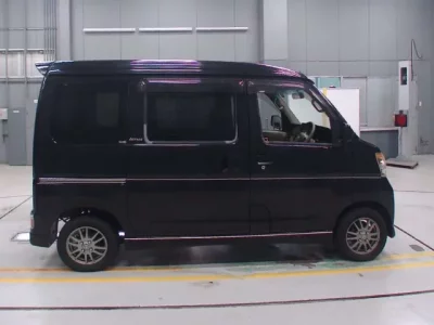 Daihatsu Atrai Wagon