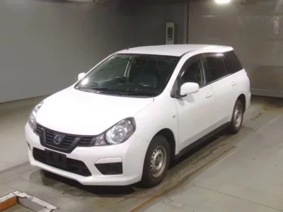 Nissan AD