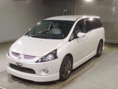 Mitsubishi GRANDIS
