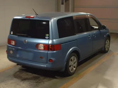 Nissan LAFESTA