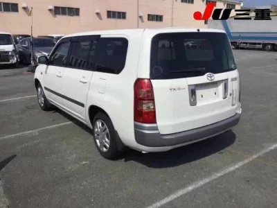 Toyota SUCCEED