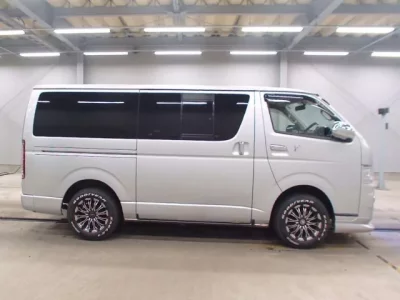 Toyota REGIUS ACE VAN