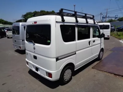 Nissan CLIPPER VAN